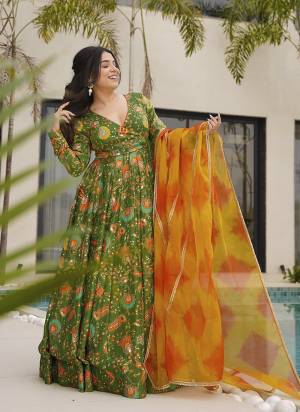 Attrective Looking These Beautiful Looking Readymade Long Gown With Dupatta.These Gown Are Silk is Fabricated And Tebby Silk Dupatta.Its Beautified With Designer Digital Printed.