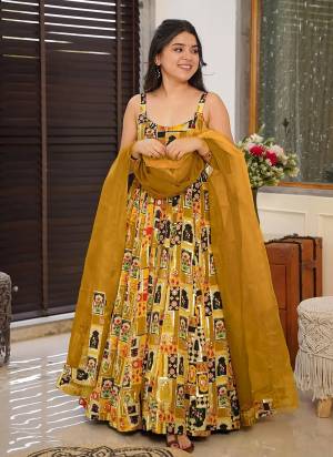 Attrective Looking These Beautiful Looking Readymade Long Gown With Dupatta.These Gown Are Silk is Fabricated And Organza Dupatta.Its Beautified With Designer Digital Printed.