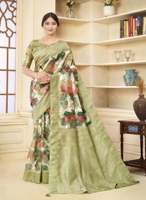 Attractive Look These Party Wear Saree in Fine Colored.These Saree And Blouse is Fabricated On Rich Silk.Its Beautified With Wevon Jacquard Designer,Printed.