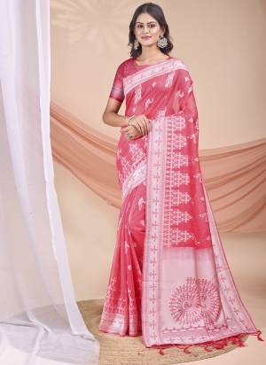 Attractive These Fastive Wear Saree in Fine Colored.These Saree And Blouse is Fabricated On Linen Cotton.Its Beautified With Weavon Jacquard Designer.