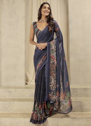 Attrective These Party Wear Saree in Fine Colored.These Saree And Blouse is Fabricated On Georgette.Its Beautified With Designer Printed.