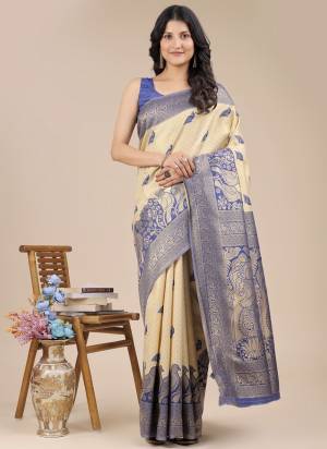 Garb These Fastive Wear Saree in Fine Colored.These Saree And Blouse is Fabricated On Banarasi Silk.Its Beautified With Weavon Jacquard Designer.