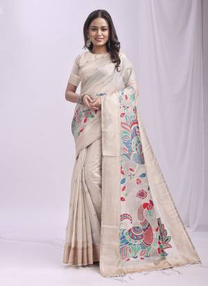 Garb These Fastive Wear Saree in Fine Colored.These Saree And Blouse is Fabricated On Linen Cotton.Its Beautified With Weavon Jacquard Designer.