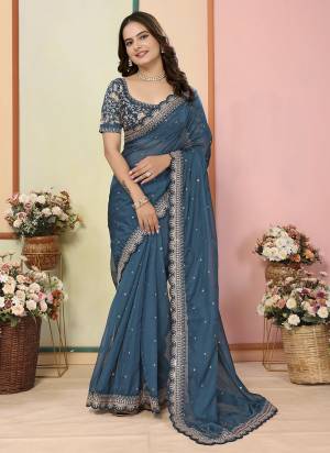 Attractive These Fastival Saree in Fine Colored.These Saree Are Organza And Blouse is Art Silk Fabricated.Its Beautified With Designer Embroidery Work.