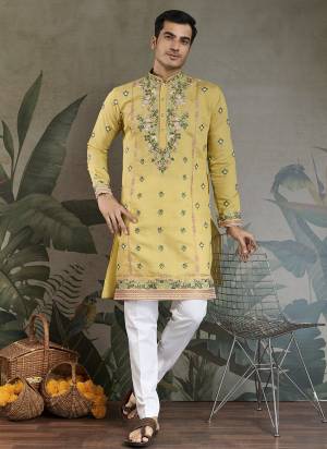 Looking These Party Wear Readymade Kurta Pair in Fine Colored.These Kurta Are Viscose Silk Fabricated on Pair.Its Beautified With Designer Thread,Sequance Embroidery Work.