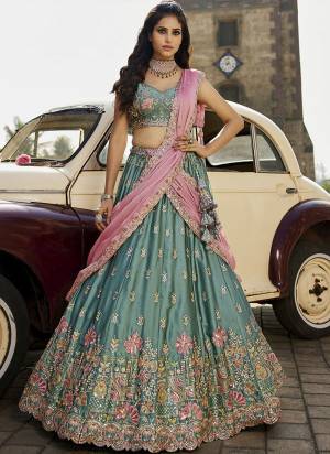 Attrective Looking This Party Wear Fine Color Fancy Heavy Designer Choli And Lahenga Fabriced On Georgette And Dupatta Georgette In Fabricated Beautified With Attrective Designer Heavy Sequance,Multy Thread Embroidery Work. Buy Now.