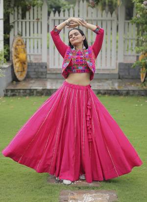 Looking These Beautiful Looking Navratri Wear Free Size Stitched Lahenga With Koti Style Choli.These Lahenga Are Roman Silk And Blouse is Fabricated On Ramon Silk.Its Beautified With Designer Kutchi Gamthi Embroidery Work.