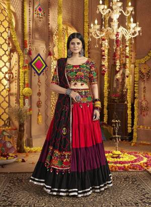 Attrective These Navratri Special Lehenga Choli in Fine Colored.These Lehenga Are Viscose Cotton And Blouse Are Viscose Cotton And Dupatta Are Fabricated On Viscose Cotton.Its Beautified With Designer Multy Thread,Mirror Embroidery Work.