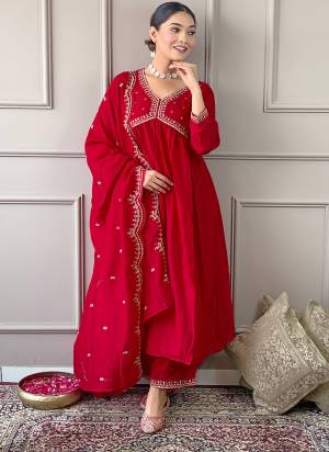 Garb These Suit in Fine Colored Pair With Bottom And Dupatta.These Top And Bottom Are Fabricated On Vichitra Silk Pair With Chinon Dupatta.Its Beautified With Designer Embroidery Work.