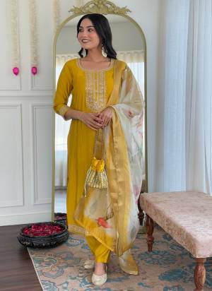 Attractive These Suit in Fine Colored Pair With Bottom And Dupatta.These Top Are Viscose And Bottom Are Fabricated On Viscose Pair With Silk Dupatta.Its Beautified With Designer Embroidery Work,Printed Dupatta.
