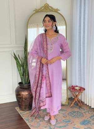 Attractive These Suit in Fine Colored Pair With Bottom And Dupatta.These Top Are Rayon And Bottom Are Fabricated On Rayon Pair With Tabby Dupatta.Its Beautified With Designer Embroidery Work,Printed Dupatta.