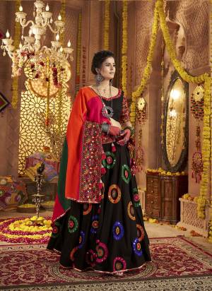 Attrective These Navratri Special Lehenga Choli in Fine Colored.These Lehenga Are Viscose Cotton And Blouse Are Viscose Cotton And Dupatta Are Fabricated On Viscose Cotton.Its Beautified With Designer Multy Thread,Mirror Embroidery Work.