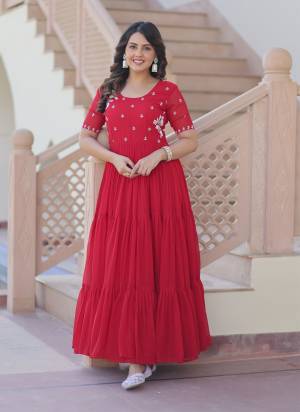  Looking These Beautiful Looking Readymade Long Gown.These Gown is Fabricated On Faux Georgette.Its Beautified With Designer Beads Embroidery Work.