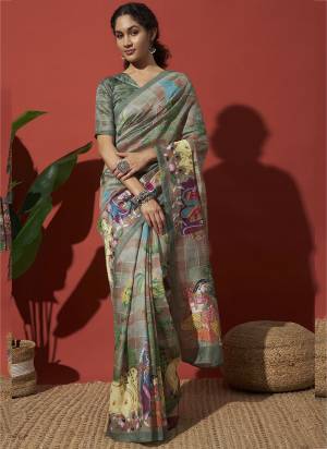 Attrective These Party Wear Saree in Fine Colored.These Saree And Blouse is Fabricated On Cotton Silk.Its Beautified With Designer Digital Printed.