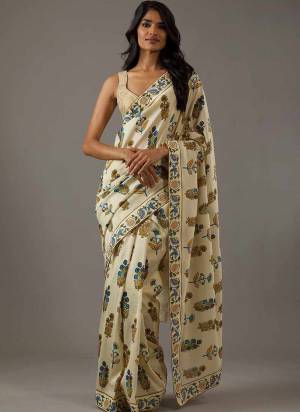 Garb These Party Wear Saree in Fine Colored.These Saree Are Bright Moss And Blouse is Fabricated On Bright Moss Pair.Its Beautified With Designer Digital Printed.