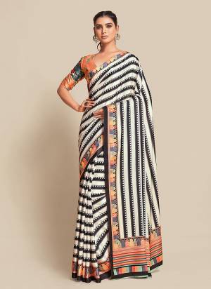 Garb These Party Wear Saree in Fine Colored.These Saree Are Bright Moss And Blouse is Fabricated On Bright Moss Pair.Its Beautified With Designer Digital Printed.