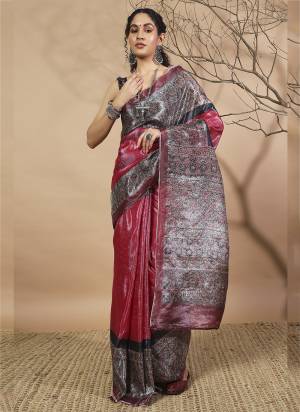 Attrective These Party Wear Saree in Fine Colored.These Saree And Blouse is Fabricated On Tissue.Its Beautified With Designer Digital Printed.
