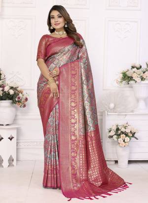 Garb These Festivel,Party Wear Saree in Fine Colored.These Saree And Blouse is Fabricated On Banarasi Silk.Its Beautified With Woven Rich Pallu Heavy Designer.