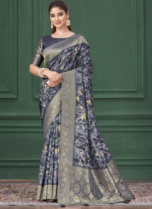 Look Attrective These Designer Party Wear Saree in Fine Colored.These Saree Are Tussar Silk And Blouse Tussar Silk is Fabricated.Its Beautified Woven Jacquard Pallu Border Desiger With Digital Printed.