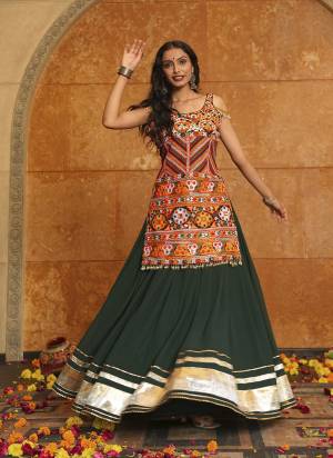 Looking These Navratri Wear Lehenga Choli in Fine Colored.These Lehenga Are Georgette Choli Are Cotton Fabricated Pair.Its Beautified With Designer Embroidery Work.