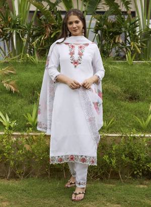 Garb These Suit in Fine Colored Pair With Bottom And Dupatta.These Top And Bottom Are Fabricated On Viscose Pair With Tabby Dupatta.Its Beautified With Designer Embroidery Work,Printed Dupatta.