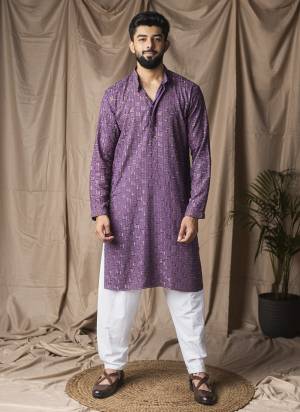 For A festive And Party Wear,Attractive These Readymade Kurta With Payjama in Fine Colored.These Kurta is Fabricated On Rayon And Art Silk Bottom With Heavy Designer Thread,Sequance Embroidery Work.Buy Now.