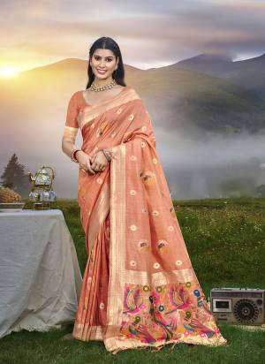 Attractive These Fastive And Party Wear Saree in Fine Colored.These Saree And Blouse is Fabricated On Assam Silk.Its Beautified With Wevon Meenakari Designer.