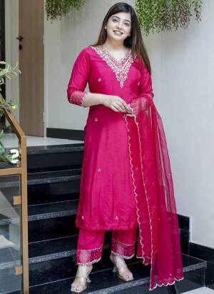 Looking These Suit in Fine Colored Pair With Bottom And Dupatta.These Top Are Viscose Chanderi And Bottom Are Fabricated On Viscose Chanderi Pair With Organza Dupatta.Its Beautified With Designer Embroidery Work.