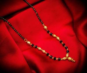 Rich And Elegant Looking Designer Mangalsutra Is Here In Golden Color. It Is Light Weight Which Is Easy To Carry All Day Long With Any Colored Attire. Buy Now.