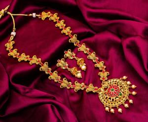 Buy This Heavy Necklace Set For The Upcoming Wedding Season. Pair This Up With Your Heavy Ethnic Attire And As It Is In Golden Color, It Can Be Paired With Any Colored Attire. Buy Now