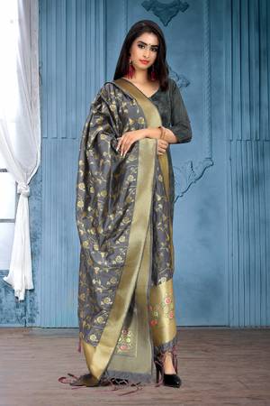 For A Proper Traditional Look, Pair Up Your Simple Attire With This Trendy Banarasi Art Silk Fabricated Dupatta. It Is Beautified With Weave All Over. Also It Is Light In Weight And Easy To Carry All Day Long