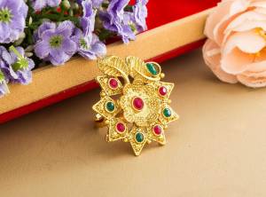 Here Is Royal Looking Designer Finger Ring In Golden Color Beautified With Stone Work. The Rich Golden Color And Pattern Will Give An Elegant Look To Your Hand, Buy Now