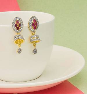 Grab This Pretty Earrings Set In Golden Color. This Lovely Design Is Beautified With Attractive Diamond Work. You Can Pair This Up With Any Colored Attire. Buy This Pretty Piece Now