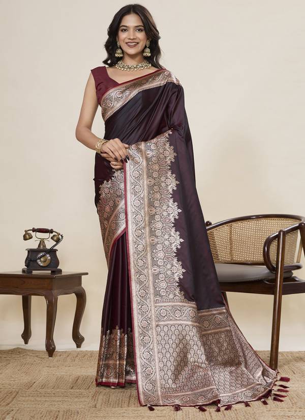 Emerald Green Thread Embroidered Velvet Party Wear Saree