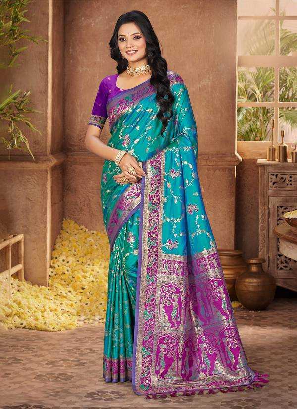Silver Grey Resham Thread Crepe Banarasi Silk Saree