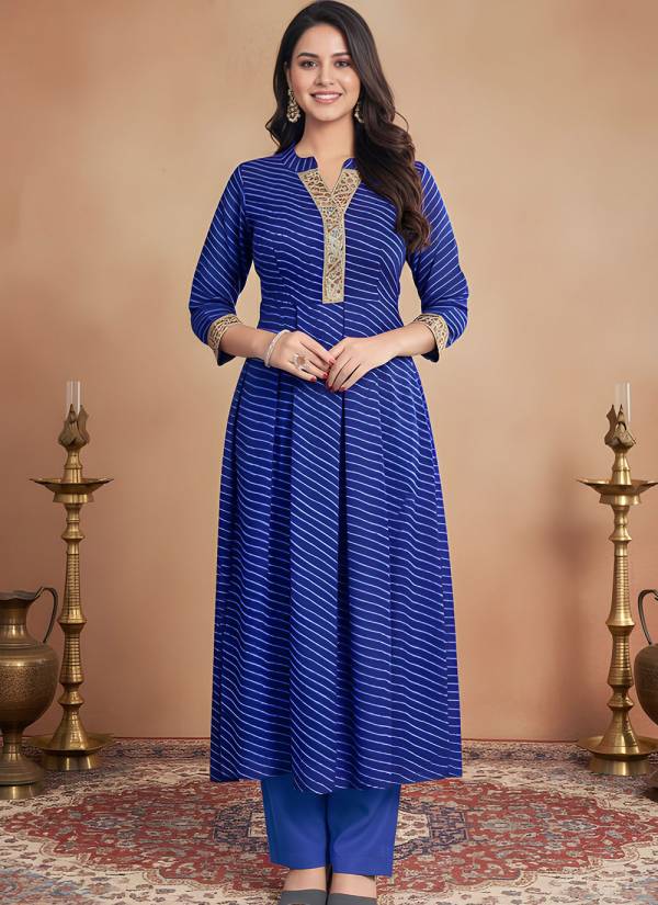 Silver Grey Resham Thread Viscose Cotton Kurti