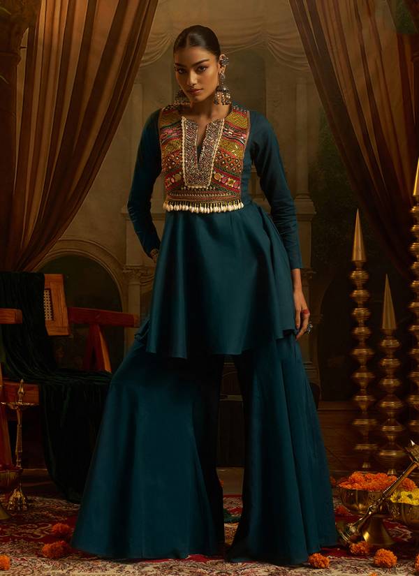 Lavender Resham Thread Silk Georgette Kurti