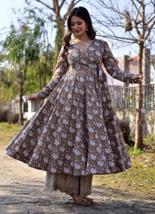 Mustard Yellow Resham Thread Silk Anarkali Kurti